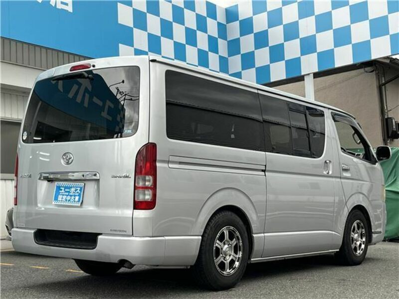 HIACE