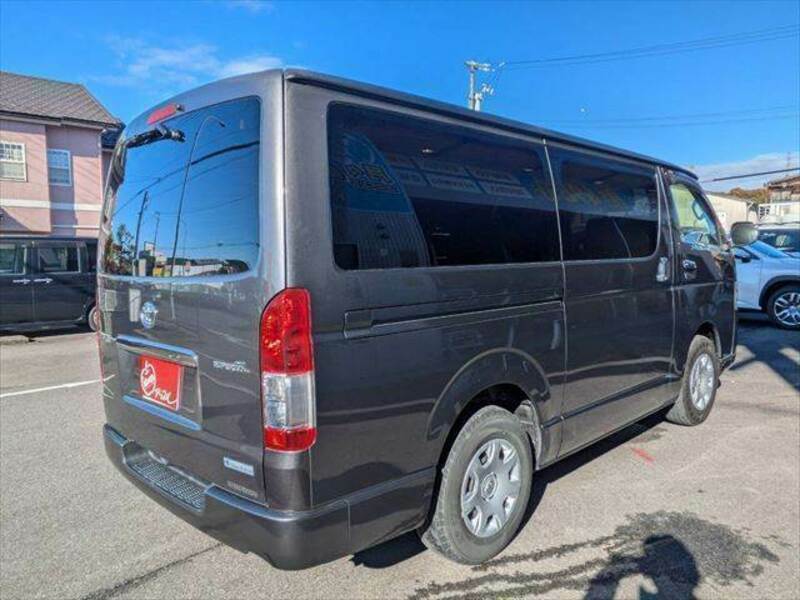 HIACE VAN