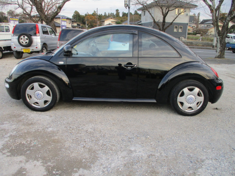 NEW BEETLE