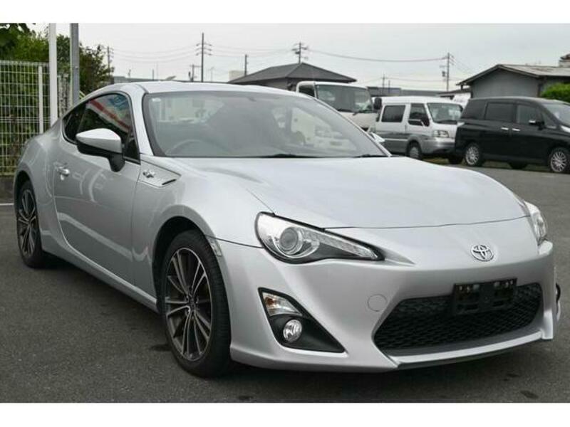 TOYOTA 86