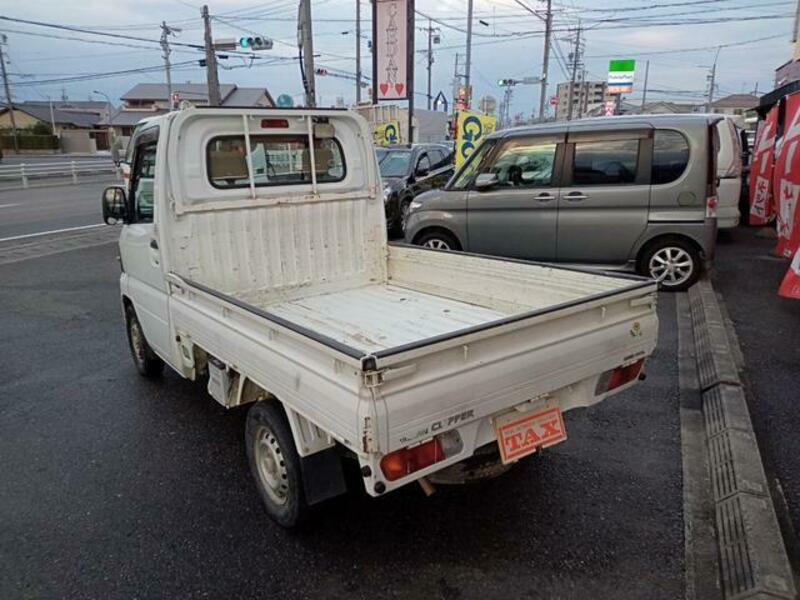 CLIPPER TRUCK