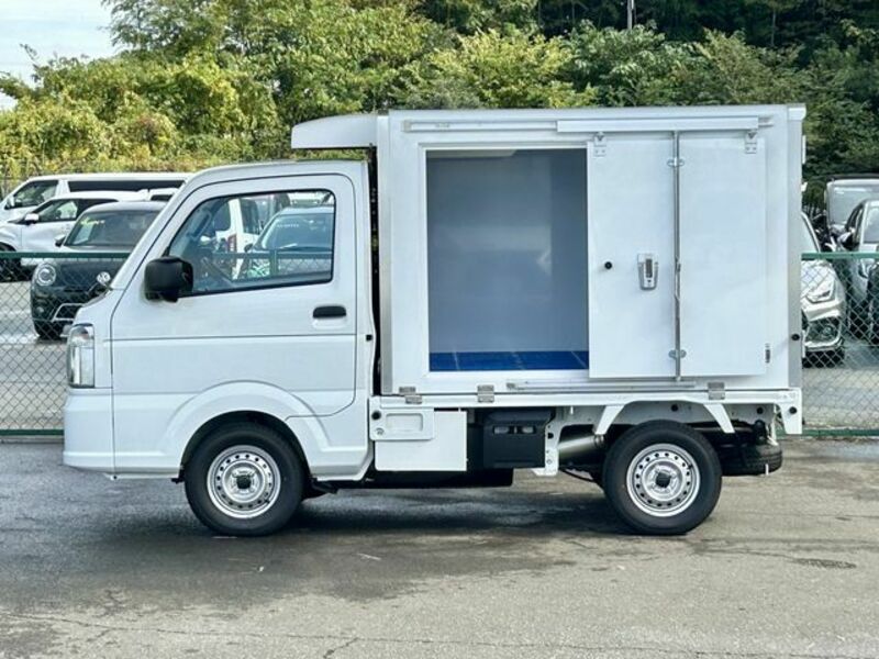 CARRY TRUCK