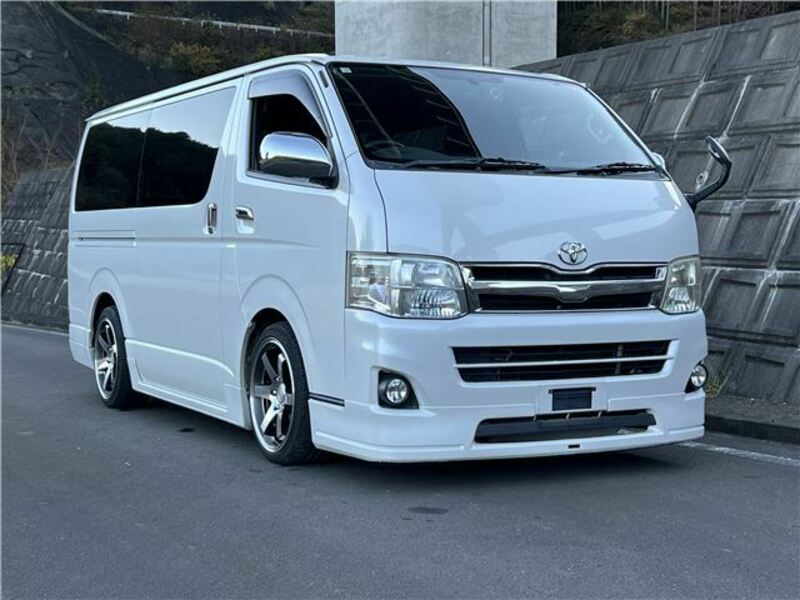 HIACE VAN