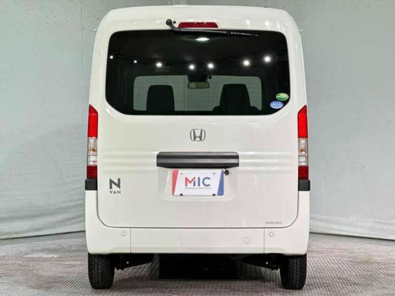 N-VAN