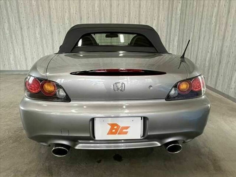 S2000