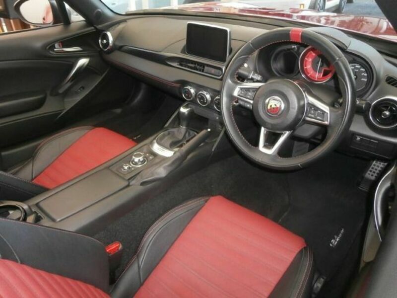 ABARTH 124 SPIDER