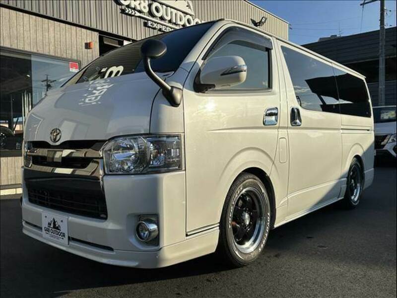 HIACE VAN