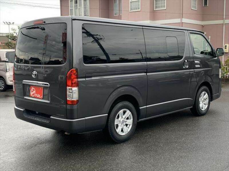 HIACE VAN