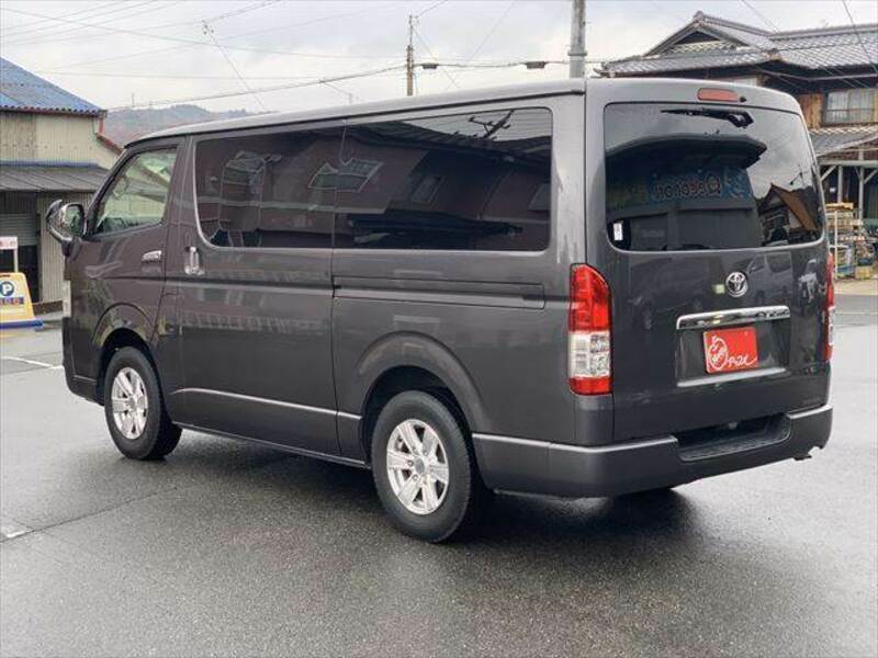 HIACE VAN