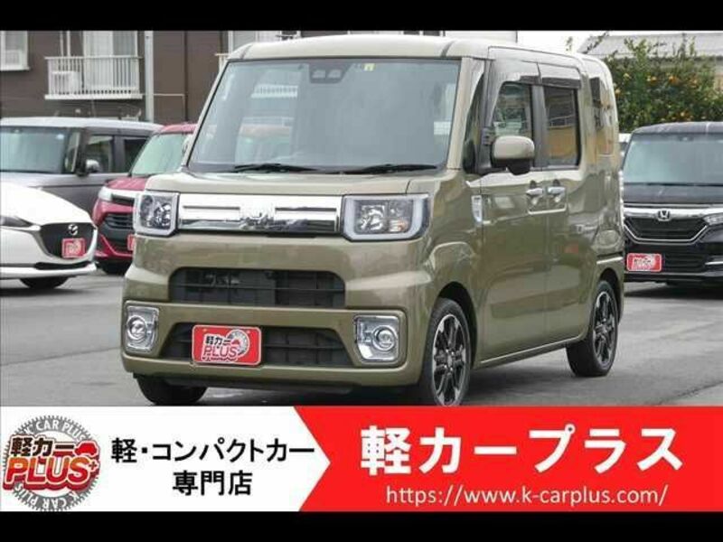 DAIHATSU WAKE