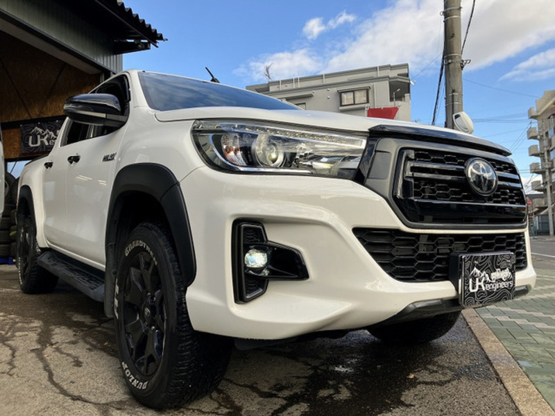 HILUX