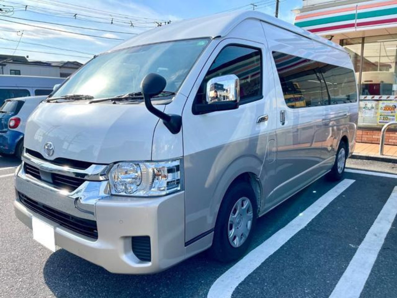 HIACE