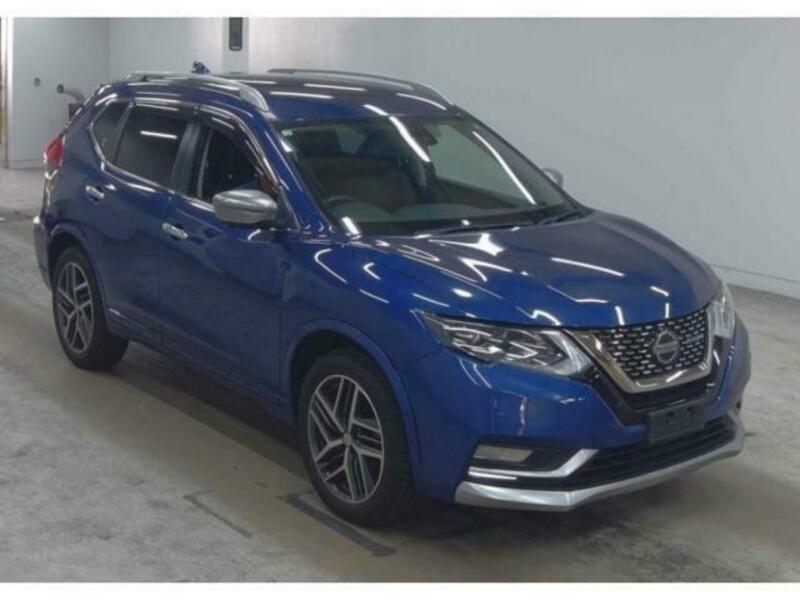 NISSAN X-TRAIL