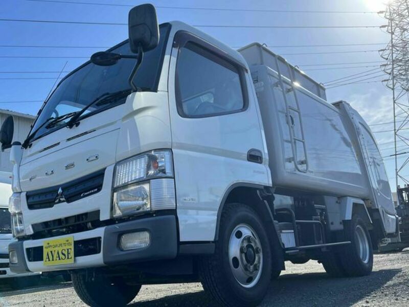 MITSUBISHI CANTER