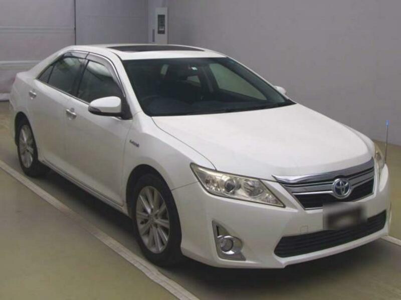 TOYOTA CAMRY