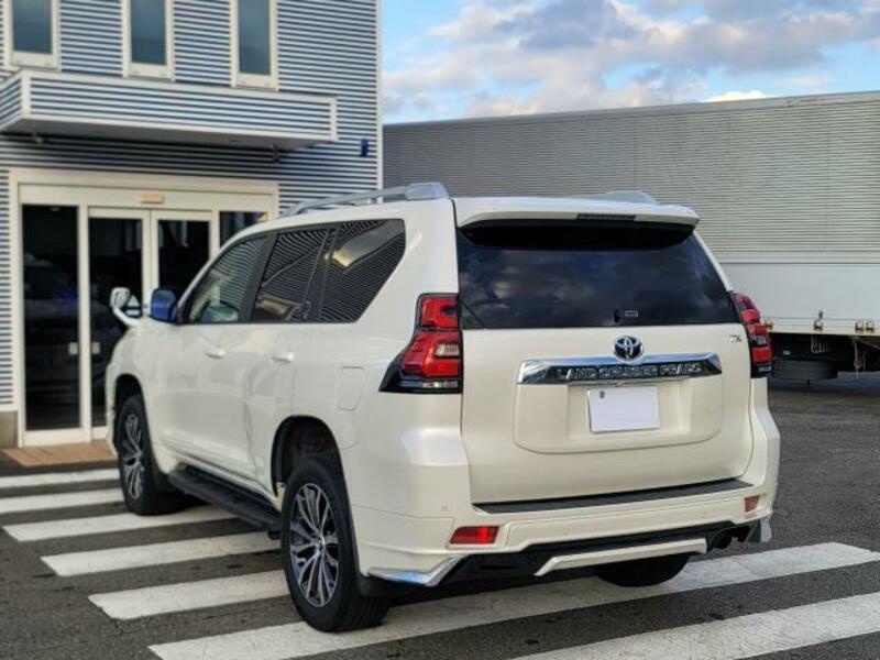 LAND CRUISER PRADO