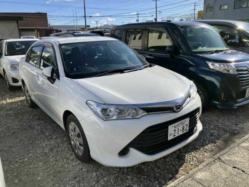 TOYOTA COROLLA AXIO