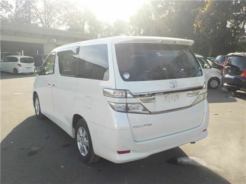 VELLFIRE