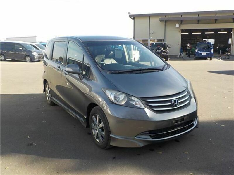 HONDA FREED