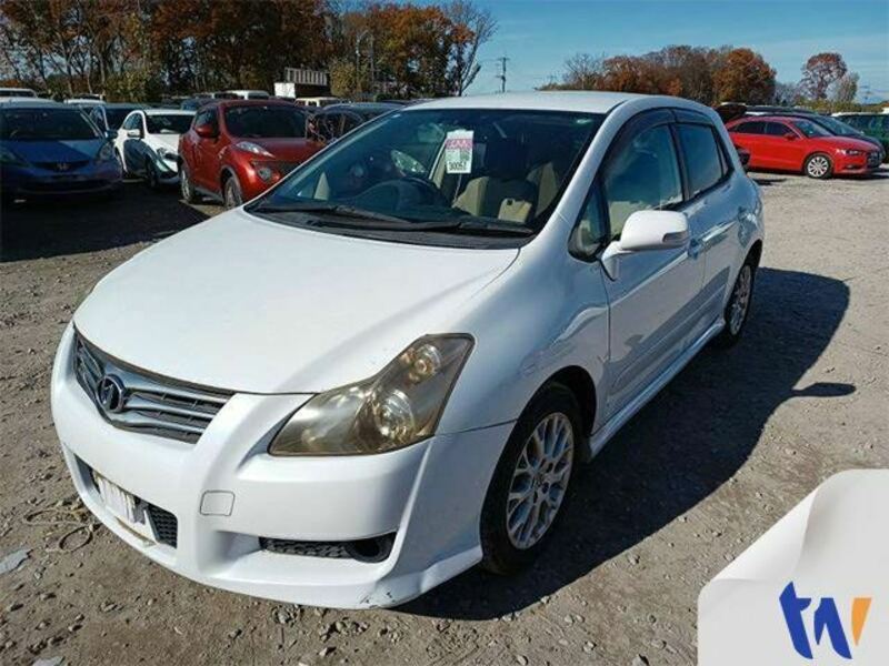 TOYOTA BLADE