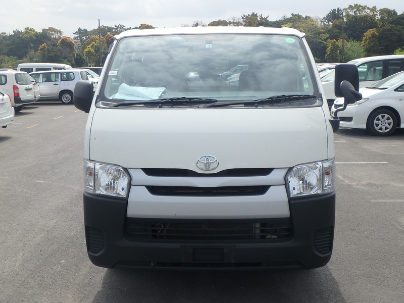 HIACE VAN-4