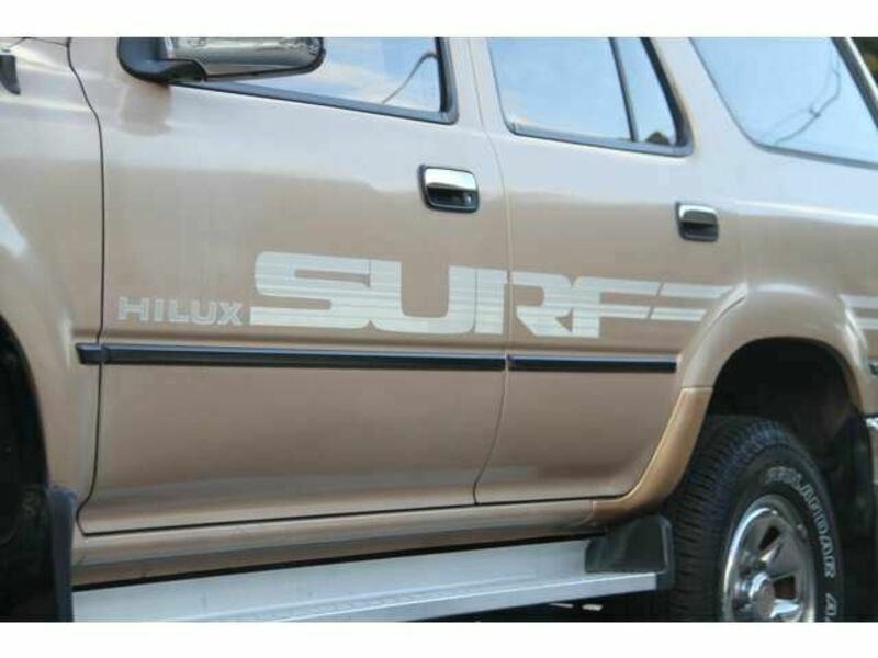 HILUX SURF