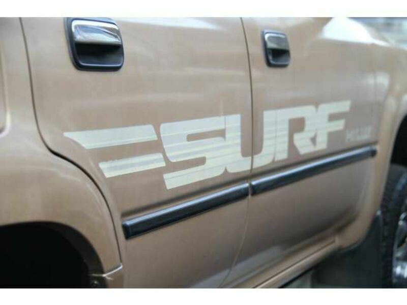 HILUX SURF