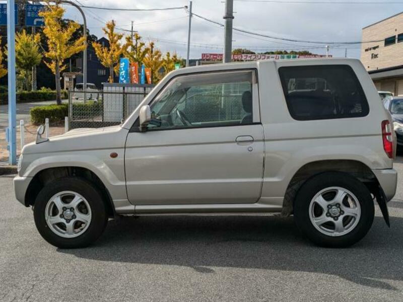 PAJERO MINI