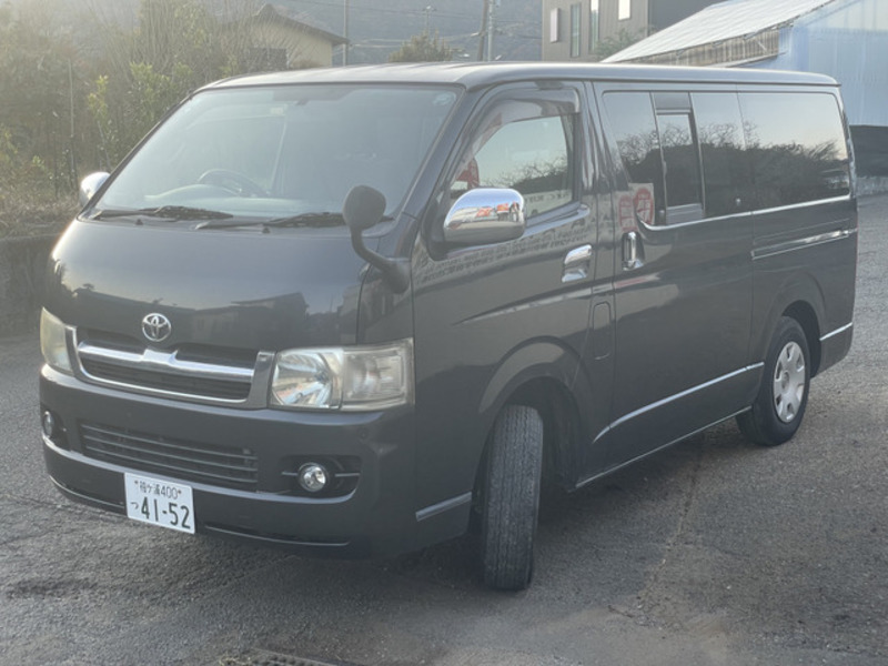 HIACE VAN