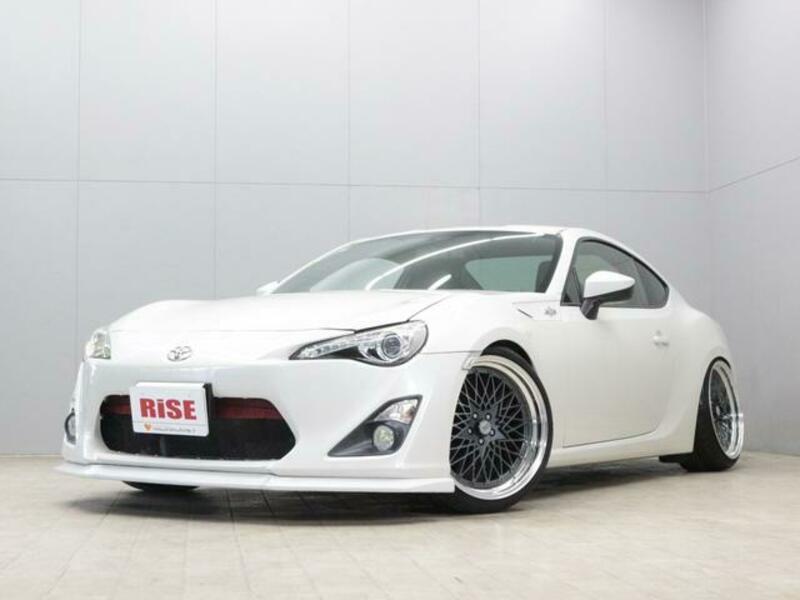 TOYOTA 86