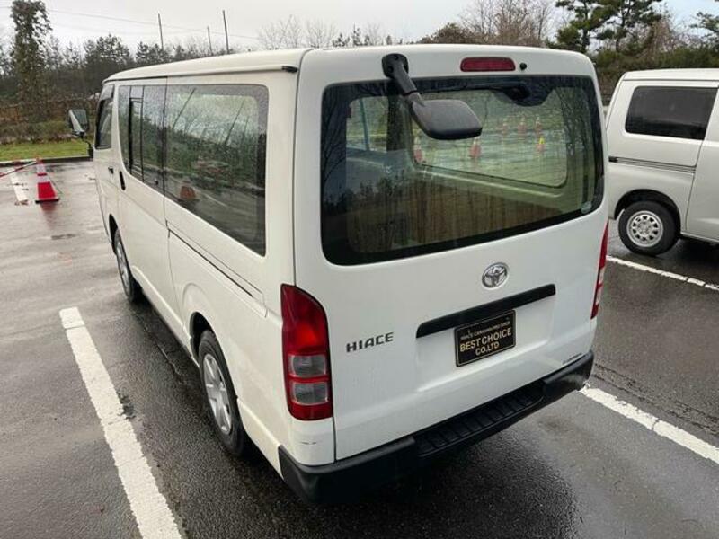 HIACE VAN