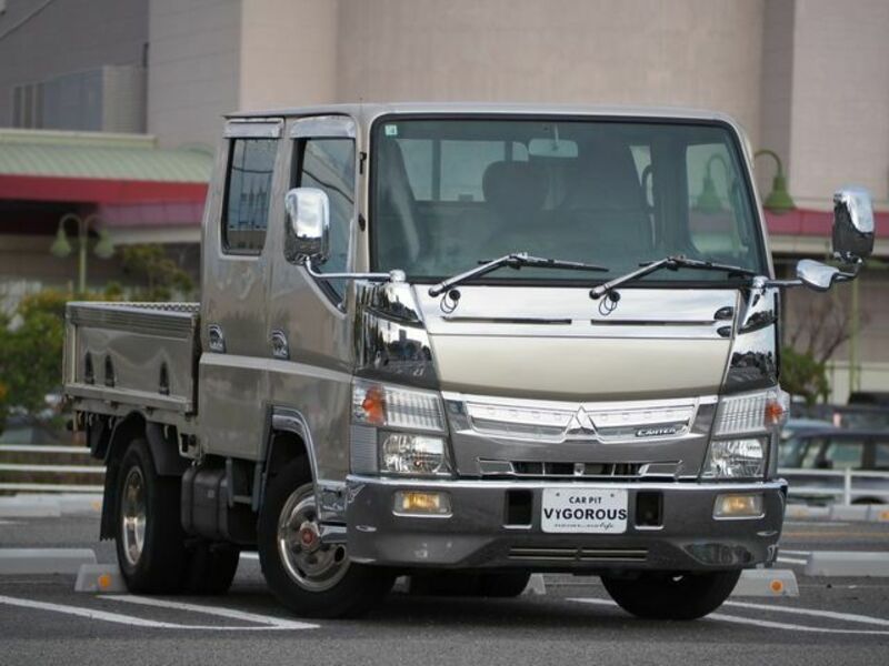 MITSUBISHI CANTER