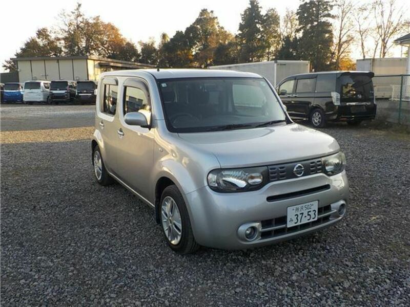 NISSAN CUBE