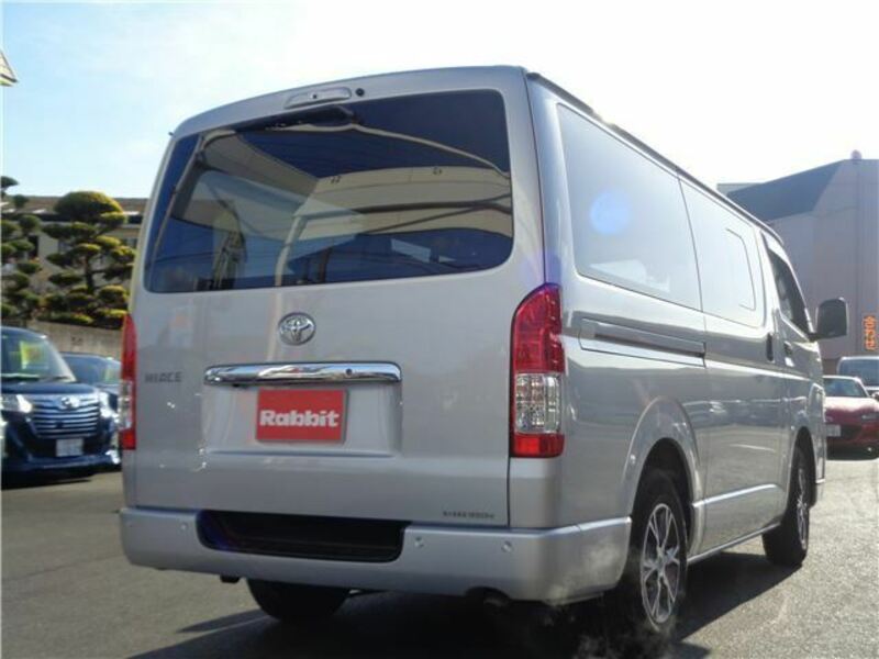 HIACE