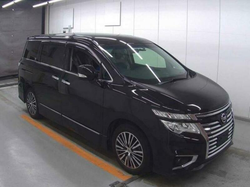 Used 2017 NISSAN ELGRAND DBATE52 SBI Motor Japan