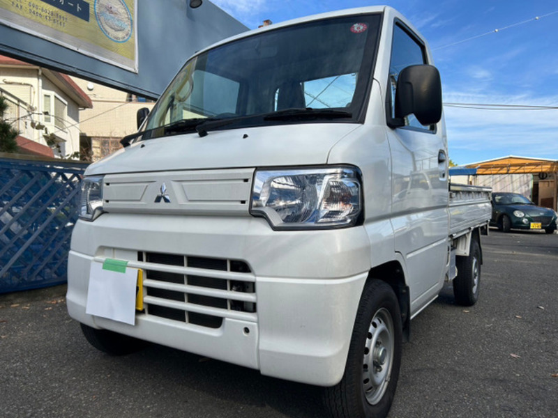 MITSUBISHI MINICAB TRUCK