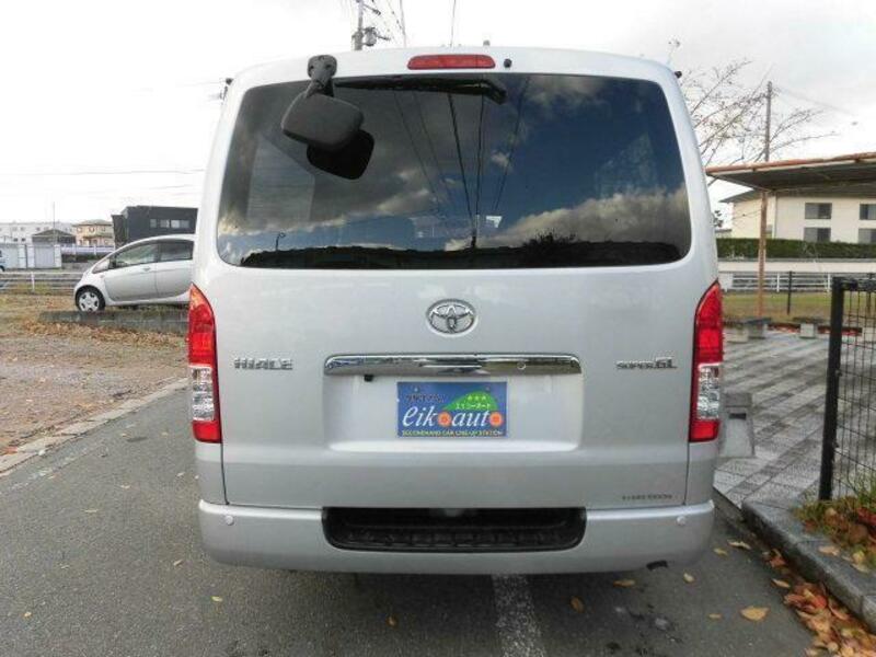 HIACE VAN