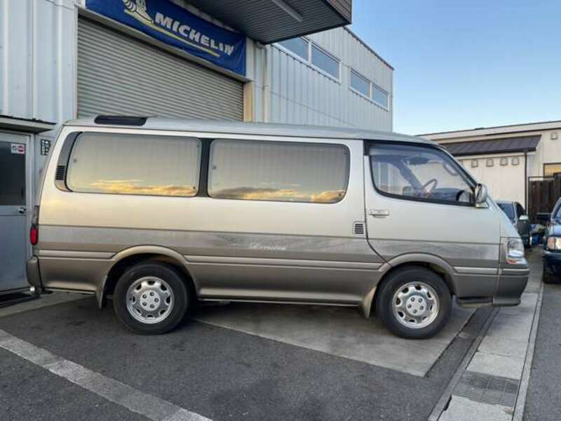 HIACE