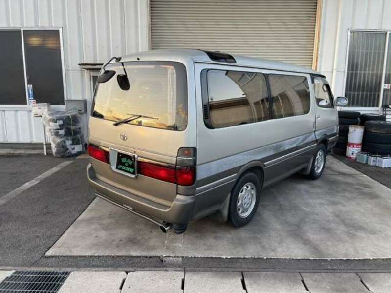 HIACE