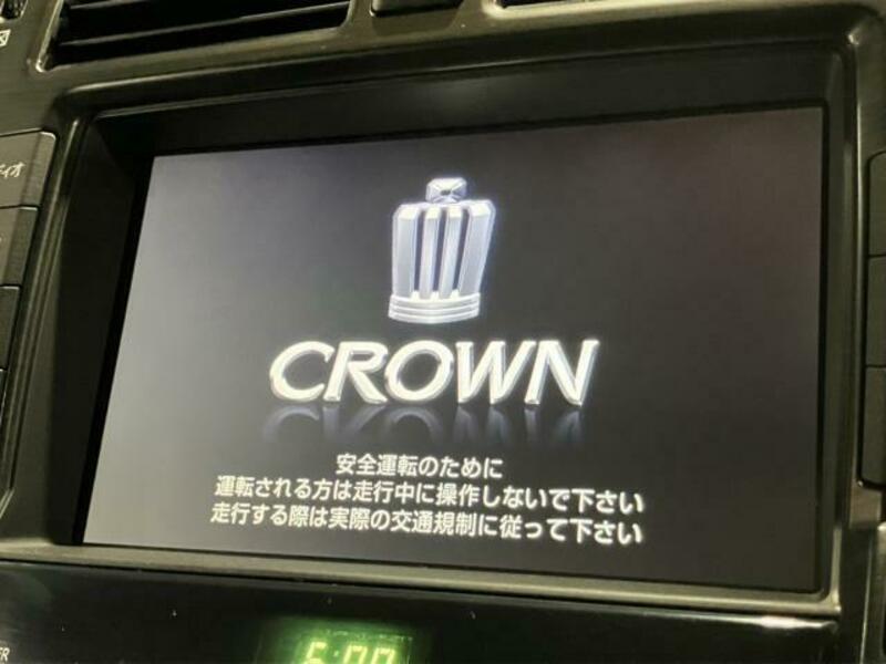 CROWN