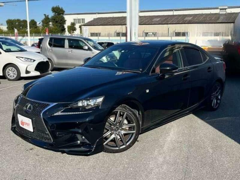 LEXUS IS