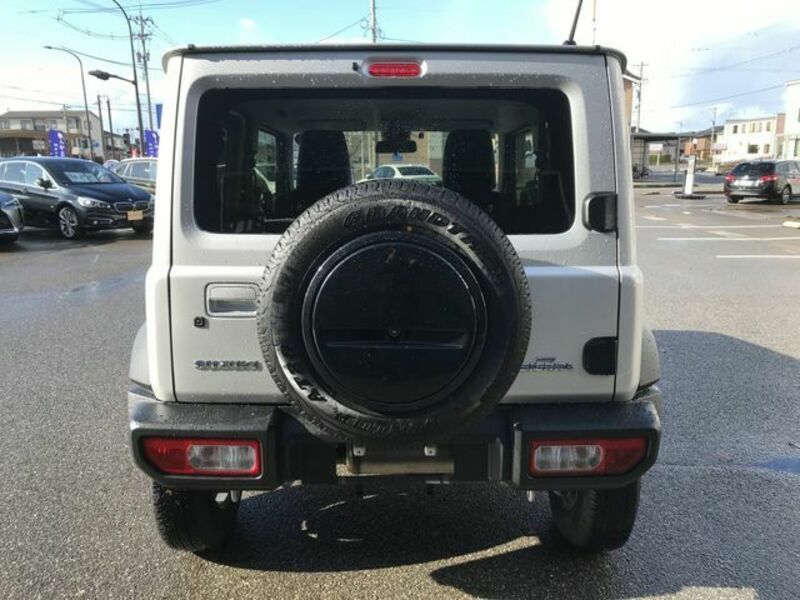 JIMNY SIERRA