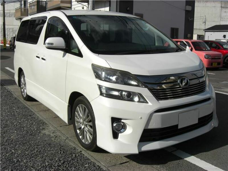 TOYOTA VELLFIRE