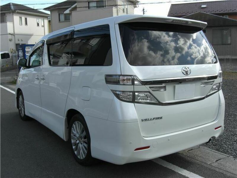 VELLFIRE