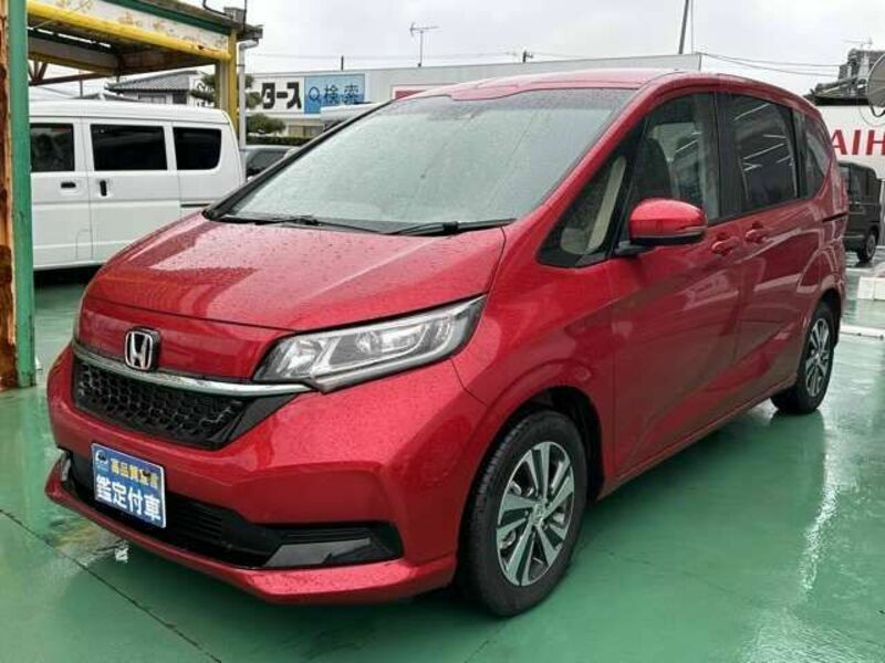 HONDA FREED HYBRID