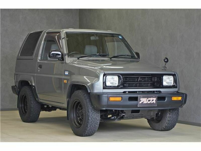 DAIHATSU ROCKY