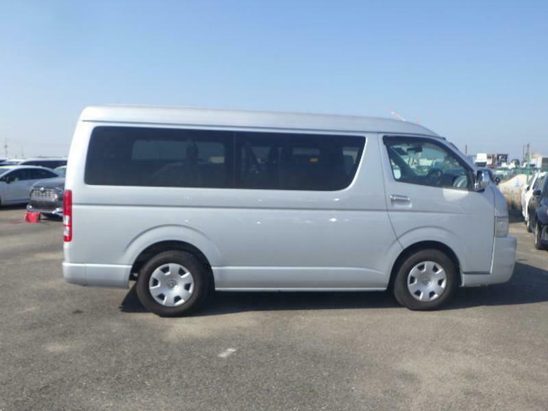 HIACE