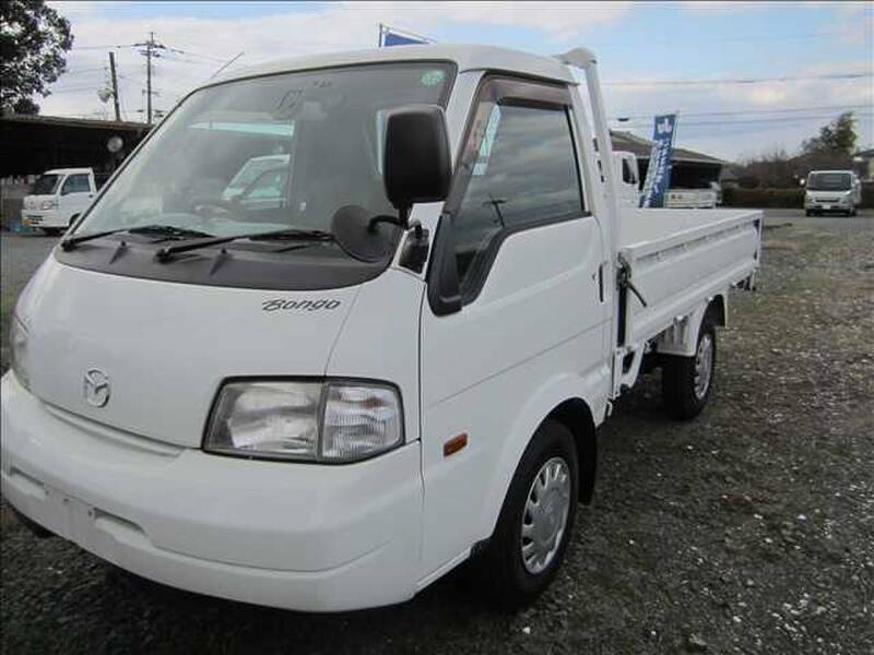 MAZDA BONGO BRAWNY TRUCK