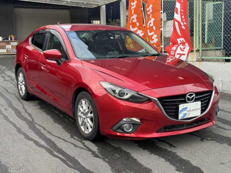 MAZDA AXELA