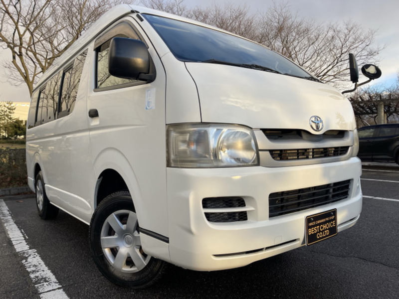 HIACE VAN